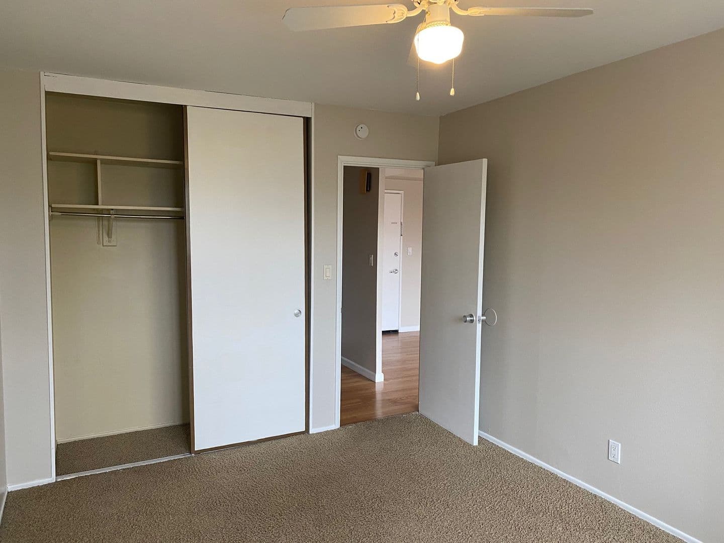 562-2020 Building 8 of 10