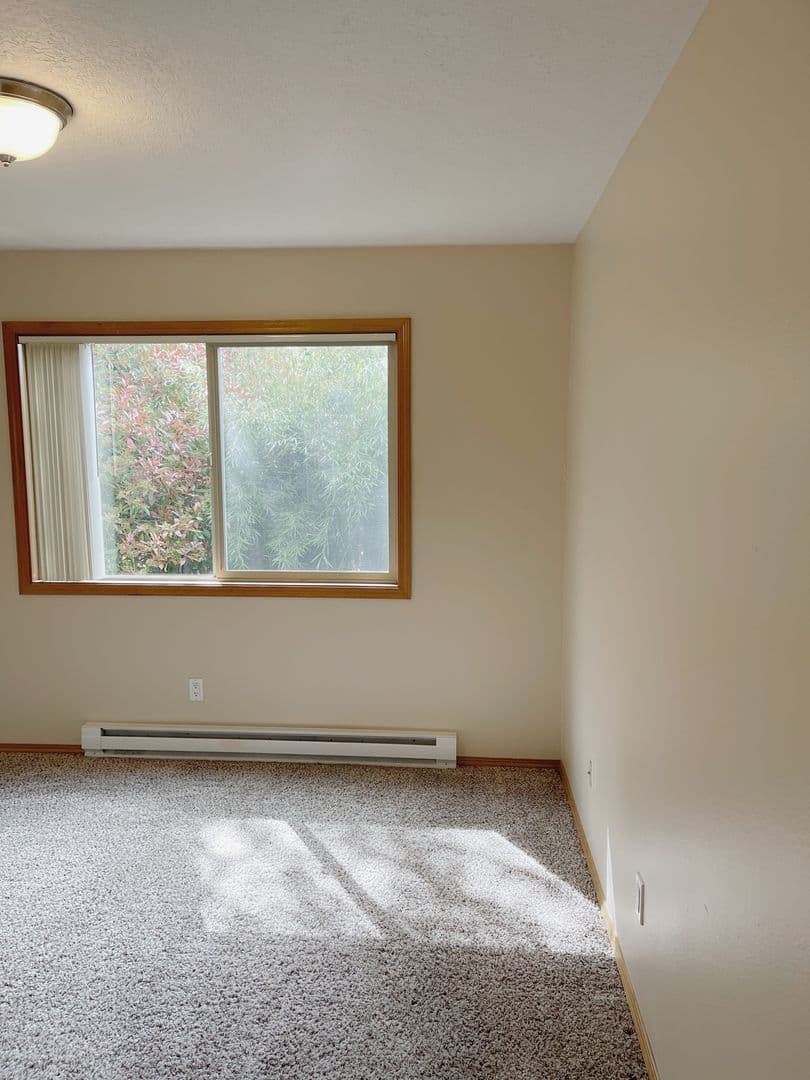 533 - Roxclif Court 8 of 11