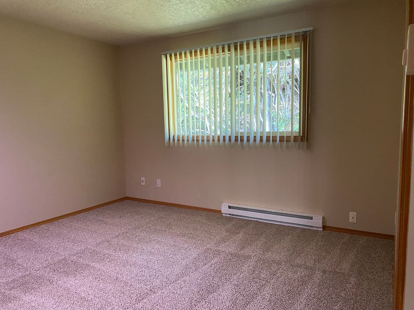 533 - Roxclif Court 10 of 16