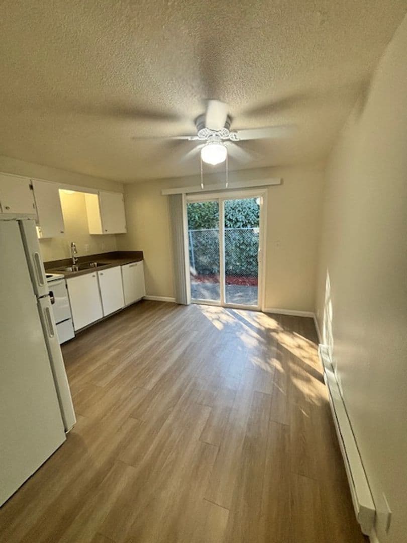640 - Fairway Village 3 of 19