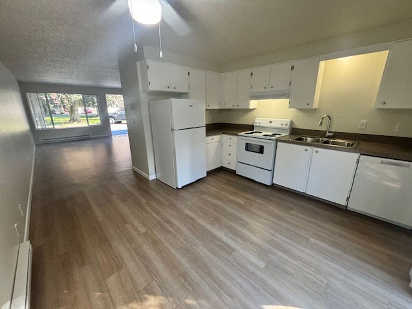 640 - Fairway Village 1 of 19