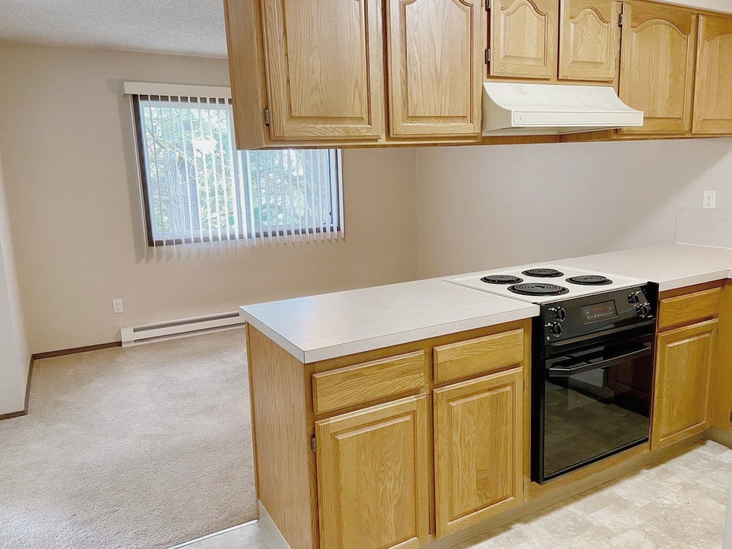 535 - Hilltop Apartments 2 of 18