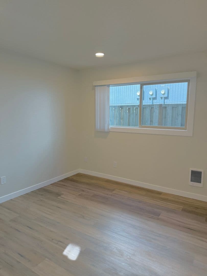 532 - Garden Court 6 of 9