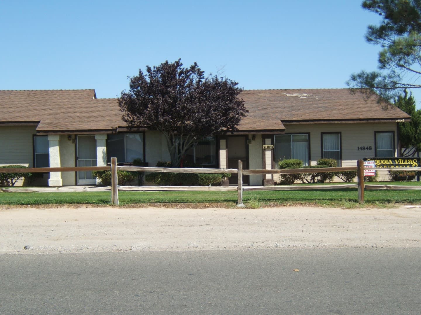 1 BEDROOM HESPERIA APARTMENT 1 of 6