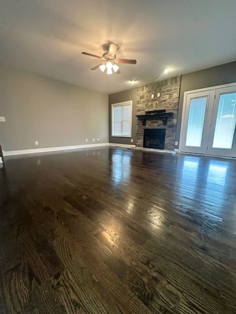 TN-2015 Dorsey Court 2 of 36