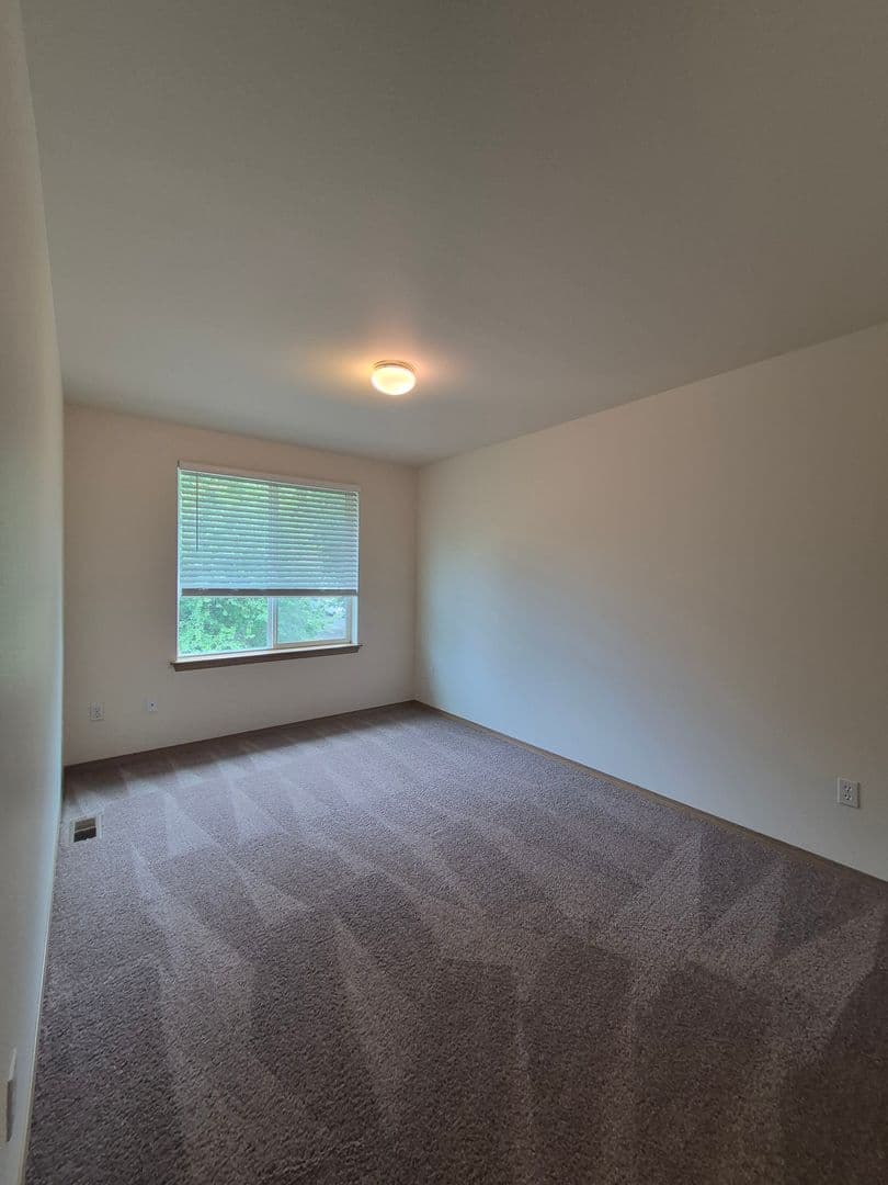 BALLOU ESTATES 7 of 13