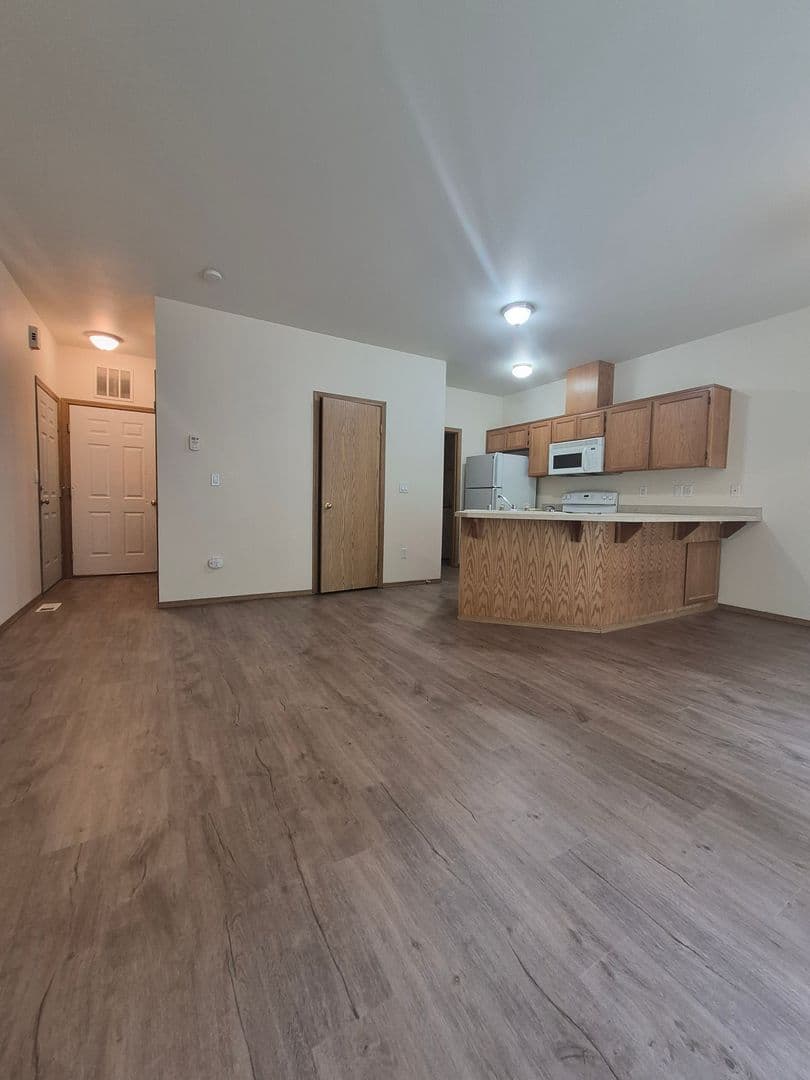 BALLOU ESTATES 3 of 13