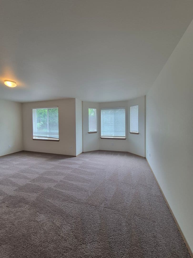 BALLOU ESTATES 10 of 13