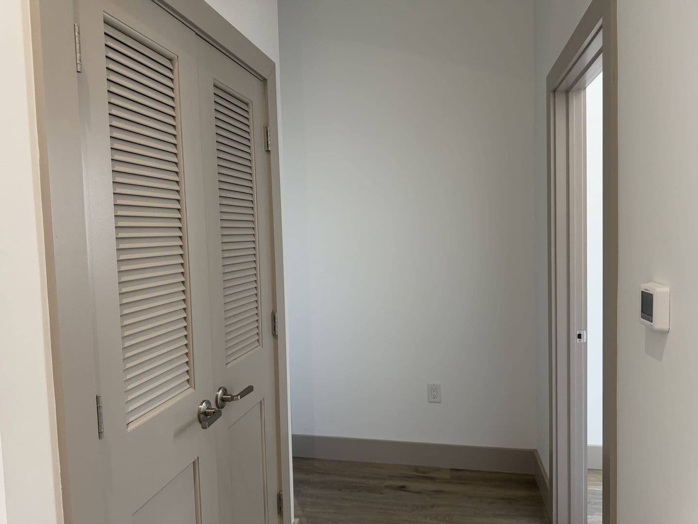 Five Point Flats - Residential 6 of 9