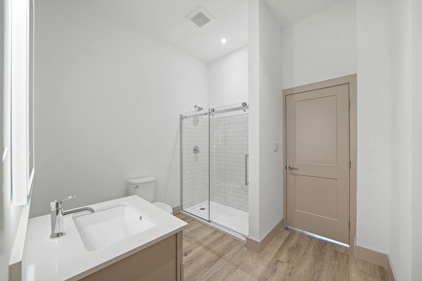 Five Point Flats - Residential 3 of 3