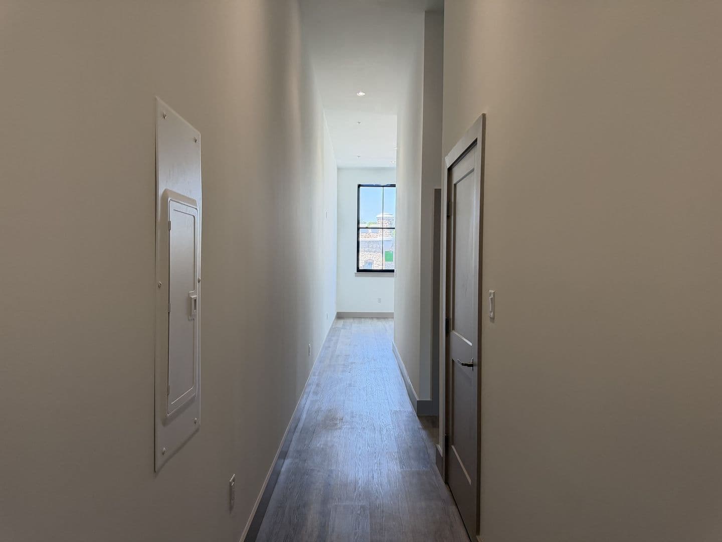 Five Point Flats - Residential 5 of 9
