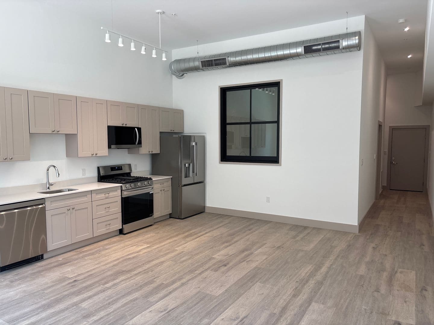 Five Point Flats - Residential 3 of 5