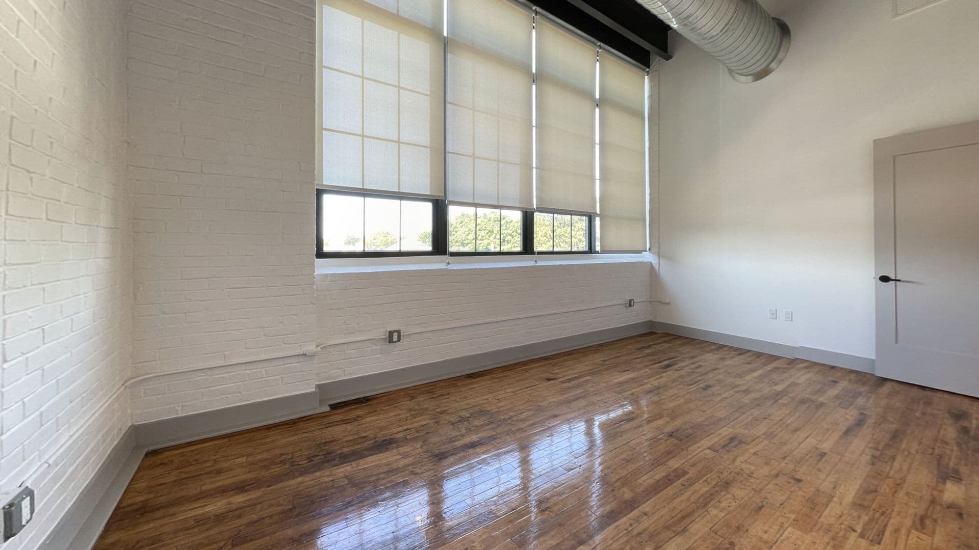 Laros Lofts - Residential 3 of 5