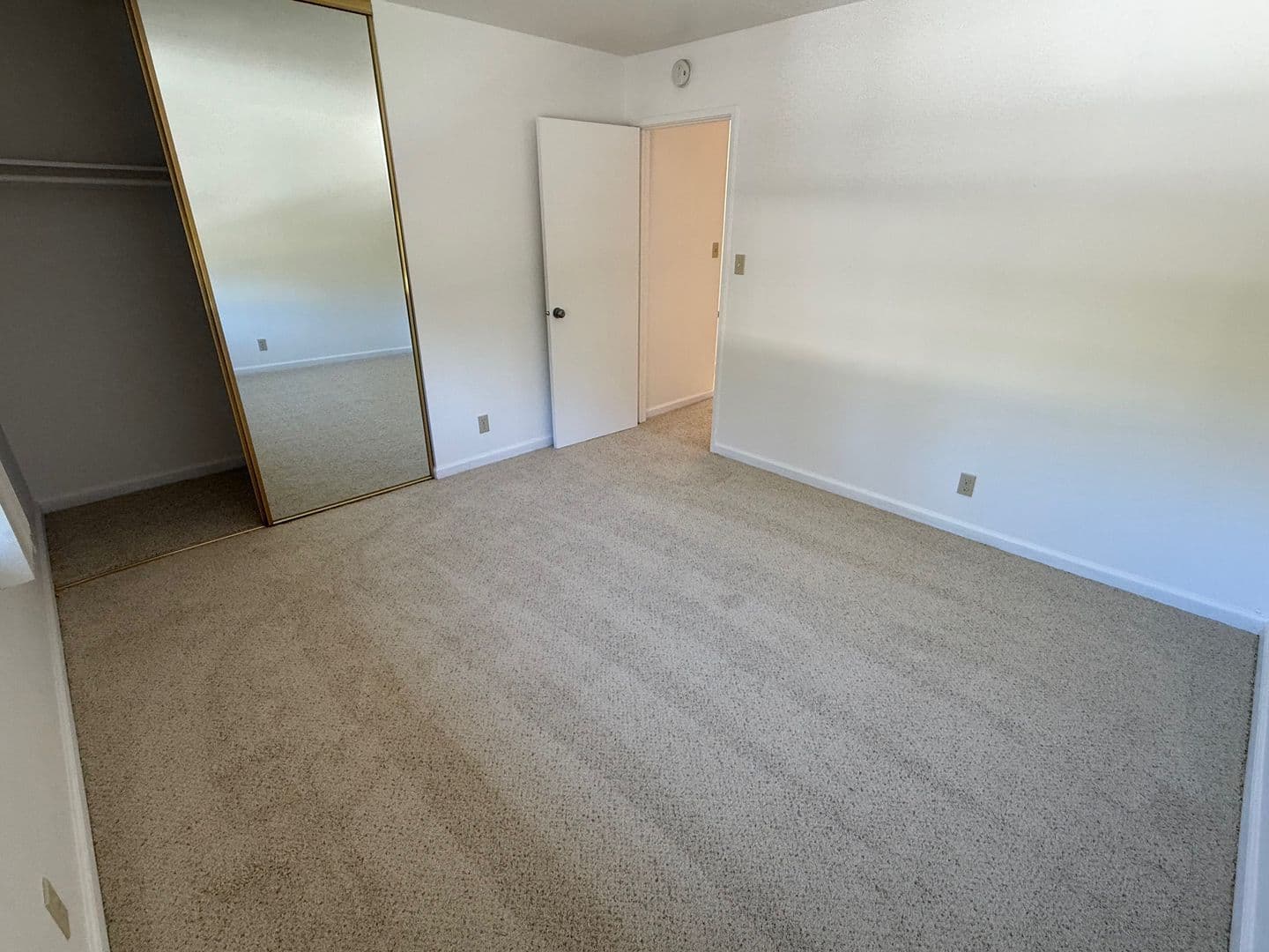 Danville Court Apartments 6 of 17