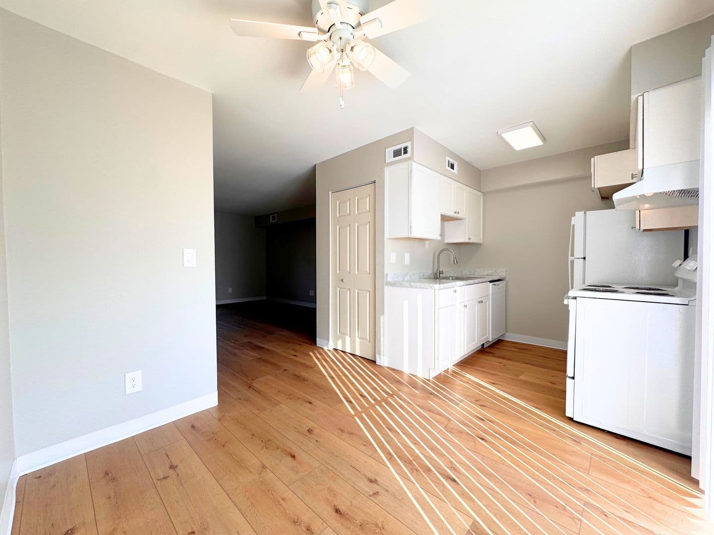 Butler Townhomes 5 of 24