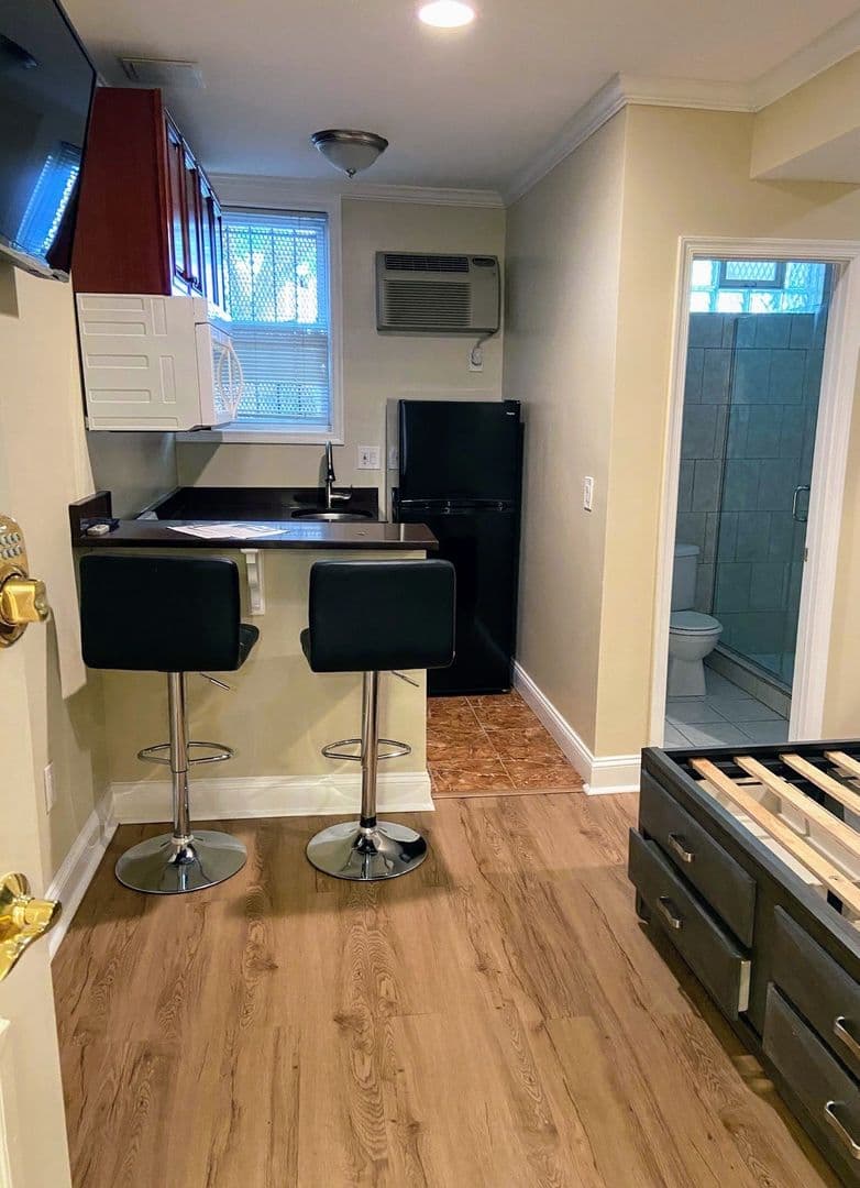 1435 N LLC* 2 of 5