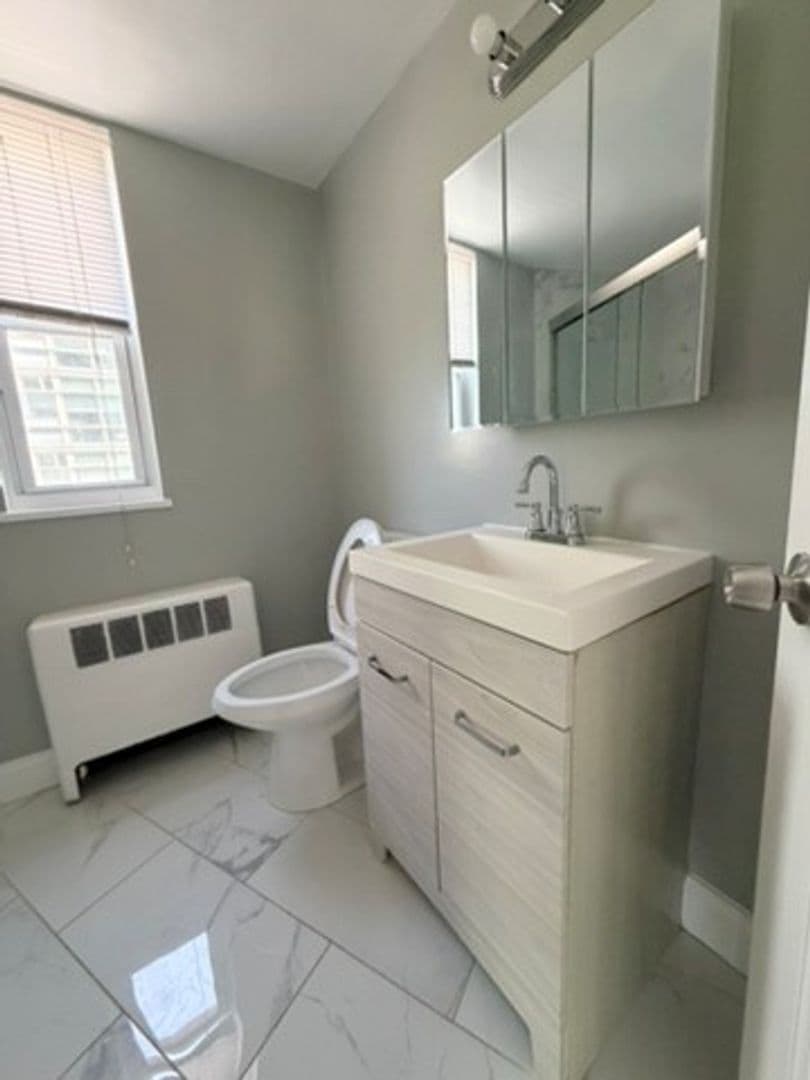 5323 Connecticut LLC (Chevy Chase Towers) 6 of 10