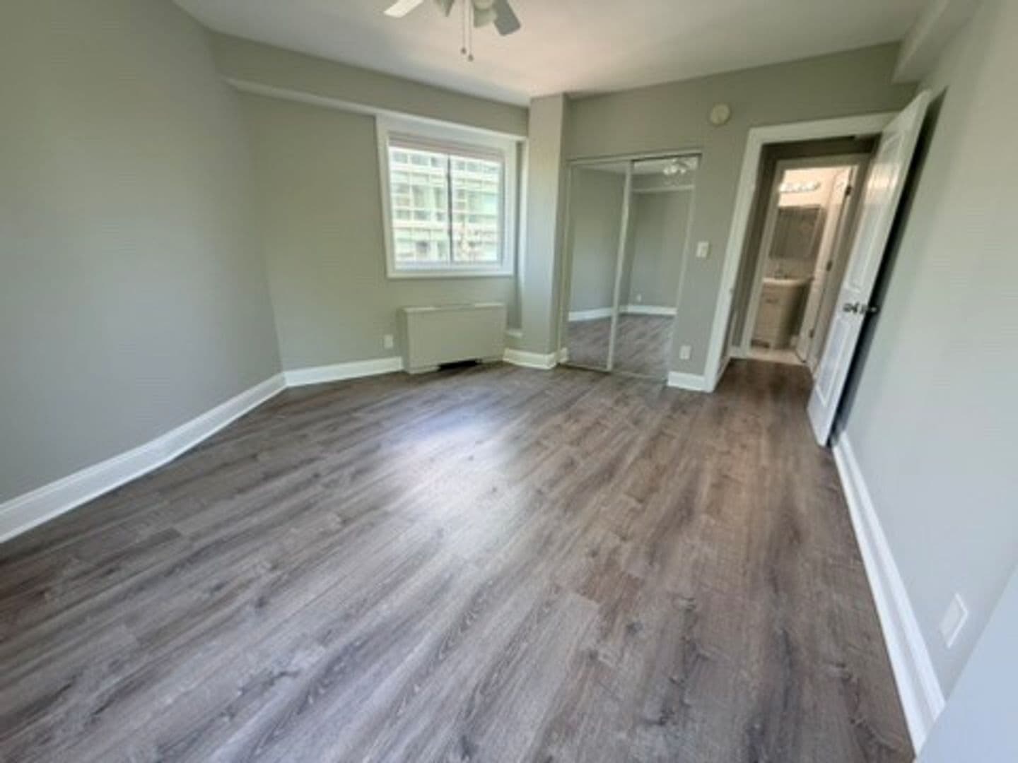 5323 Connecticut LLC (Chevy Chase Towers) 3 of 6