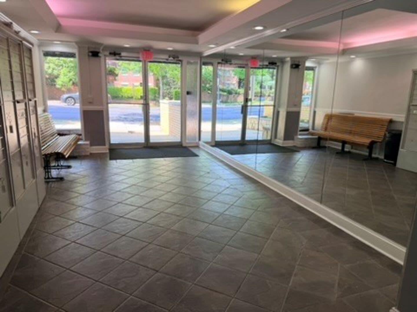 5323 Connecticut LLC (Chevy Chase Towers) 3 of 10