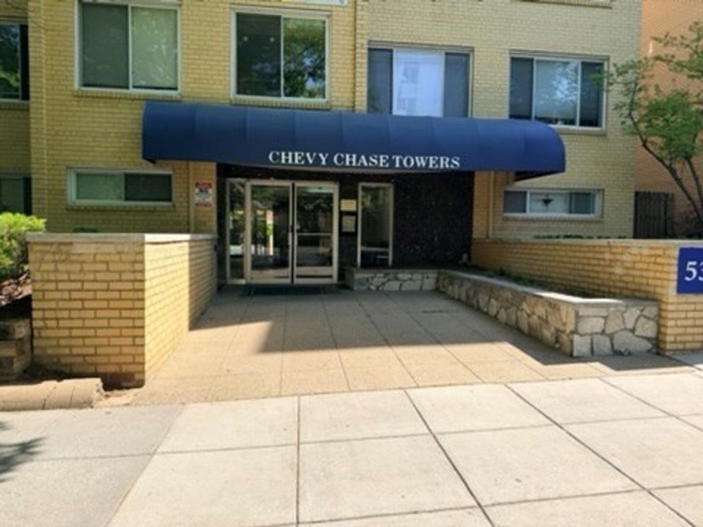 5323 Connecticut LLC (Chevy Chase Towers) 1 of 11