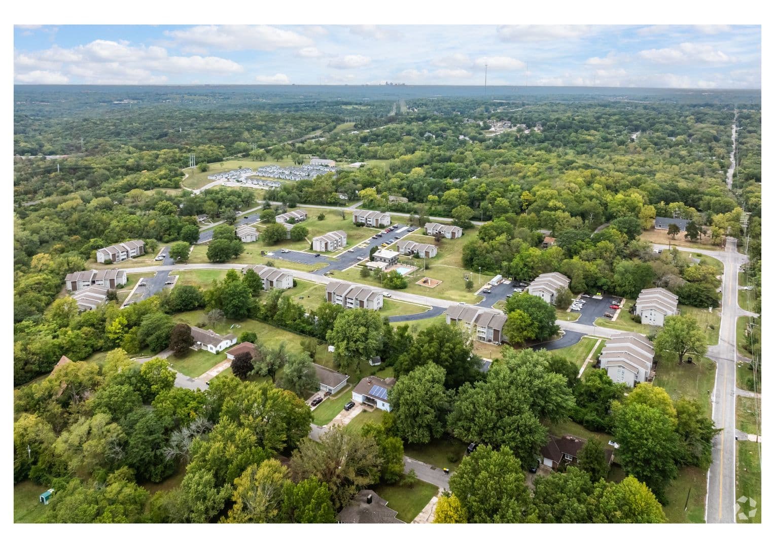 Emerald Hills Apartments 31 of 56