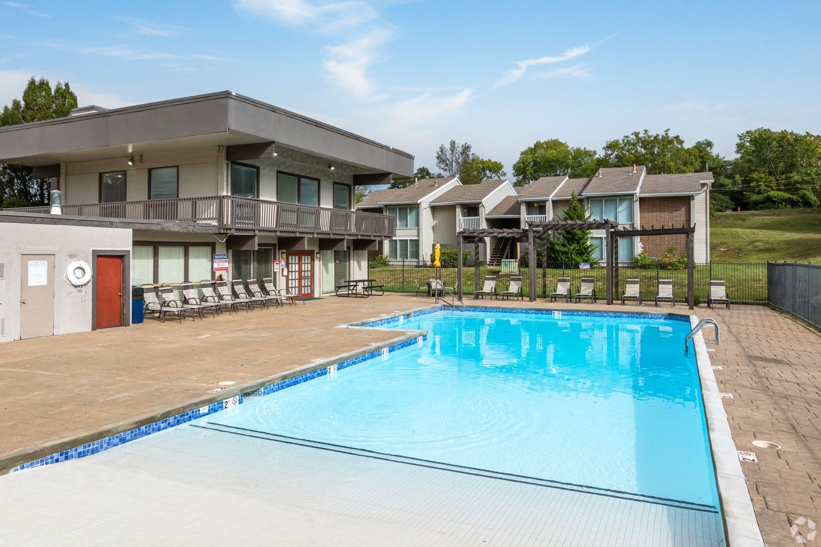 Emerald Hills Apartments 13 of 13