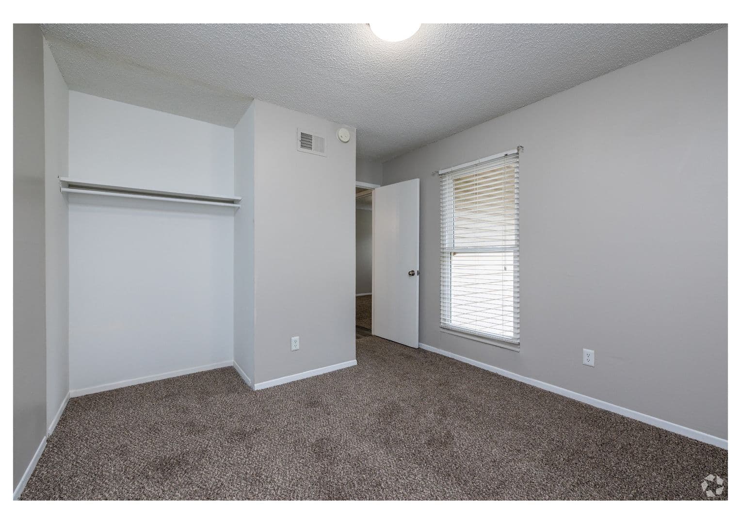 Emerald Hills Apartments 47 of 56