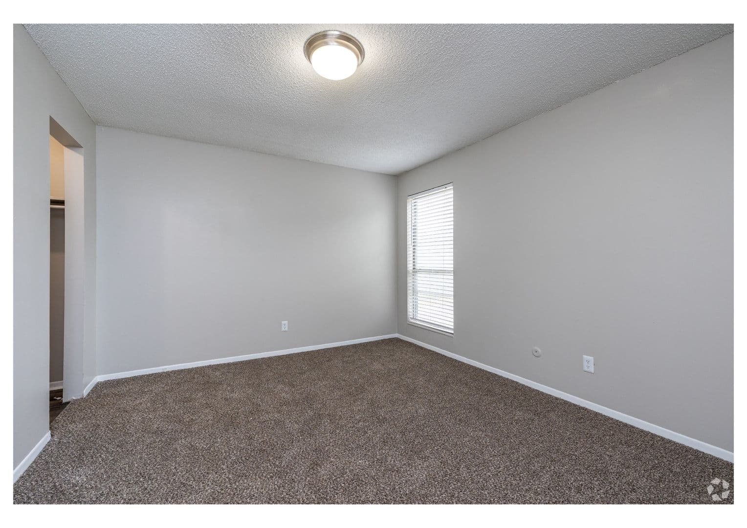 Emerald Hills Apartments 46 of 56