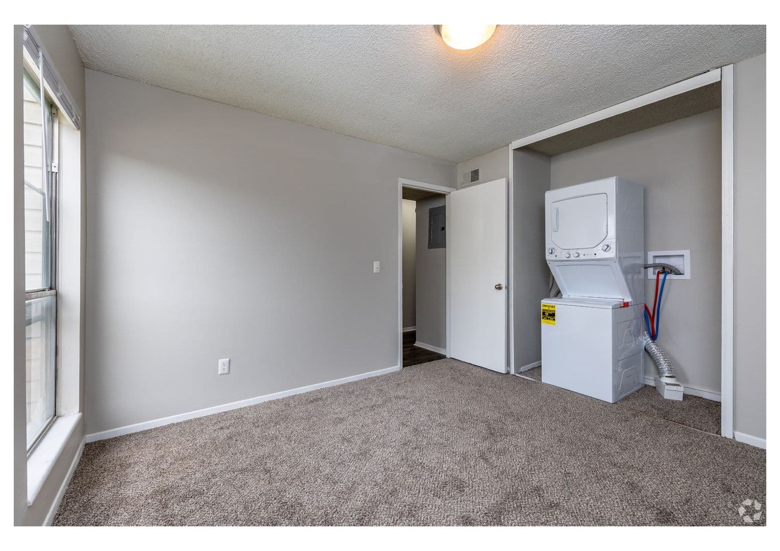 Emerald Hills Apartments 5 of 13