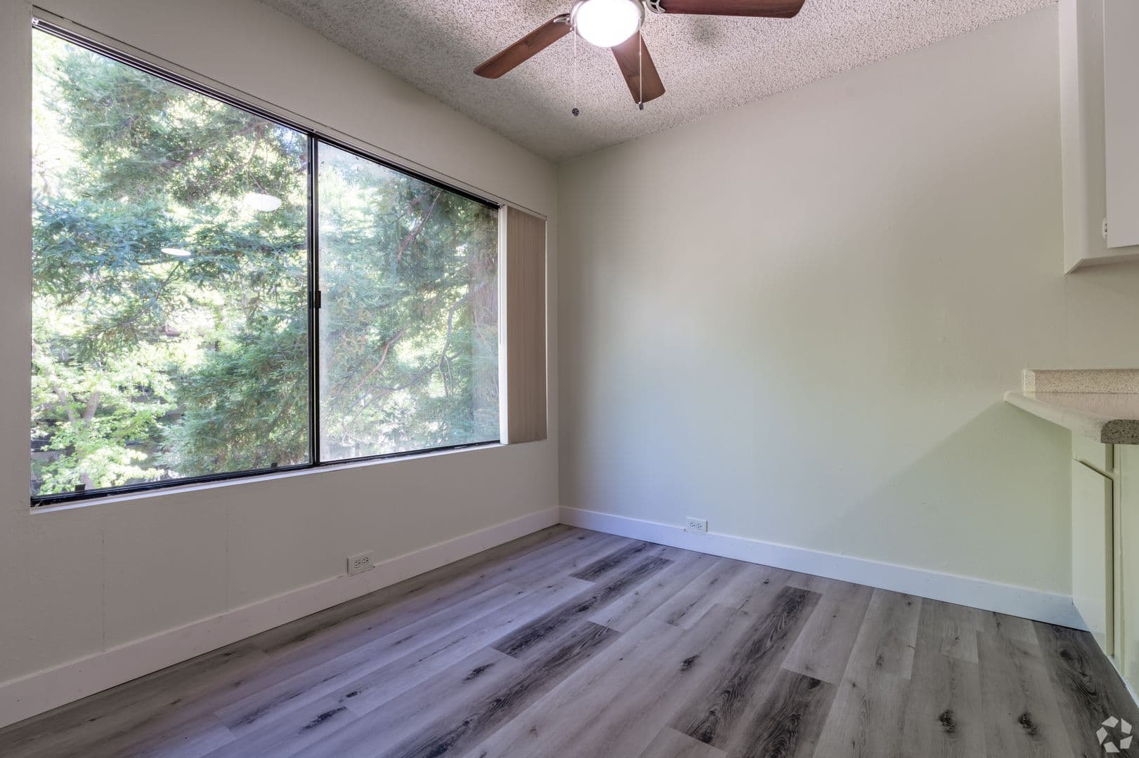 Governors Square Apartments 16 of 114