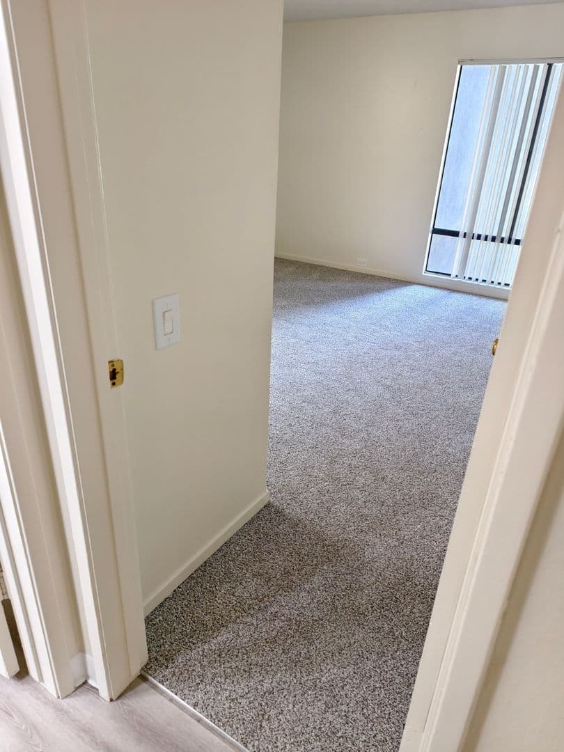 Governors Square Apartments 49 of 114