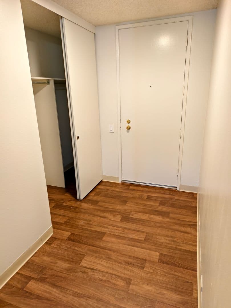Governors Square Apartments 2 of 16
