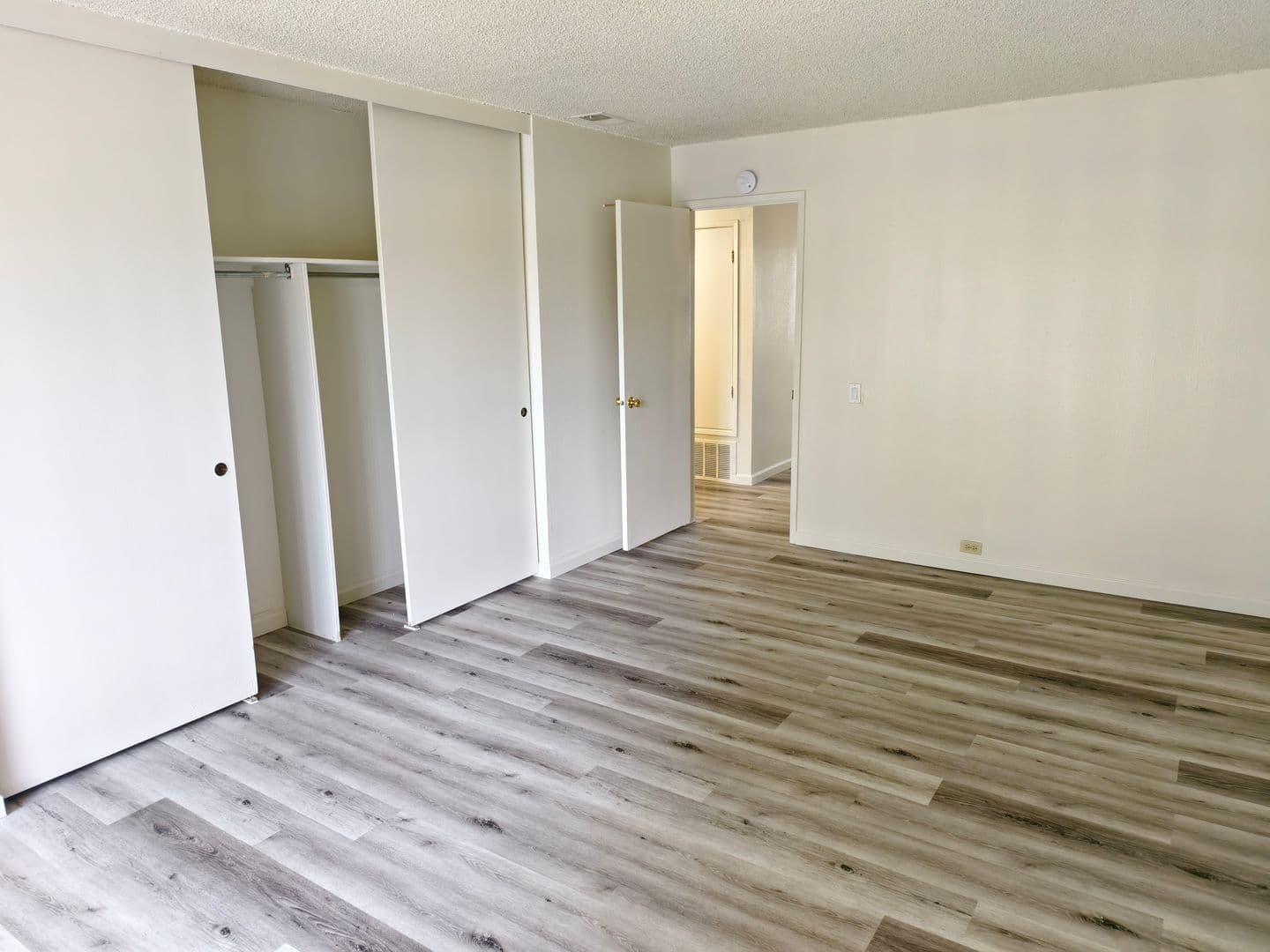 Governors Square Apartments 6 of 10