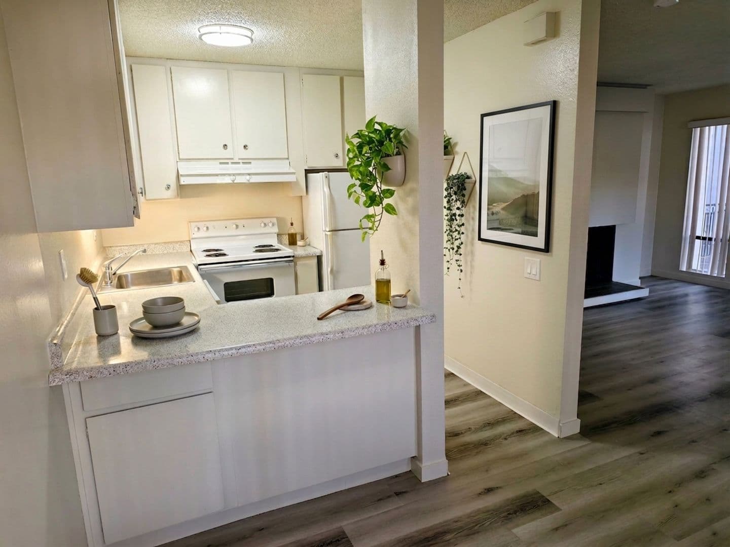 Governors Square Apartments 28 of 114