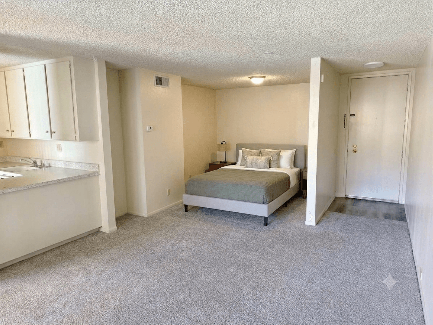Governors Square Apartments 3 of 114