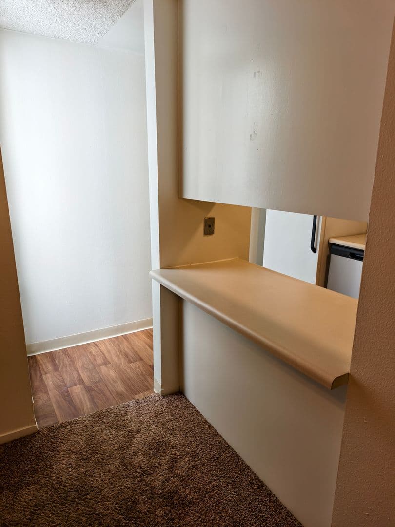 Governors Square Apartments 15 of 16