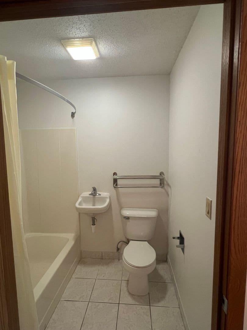 Nevada Living 3 of 7