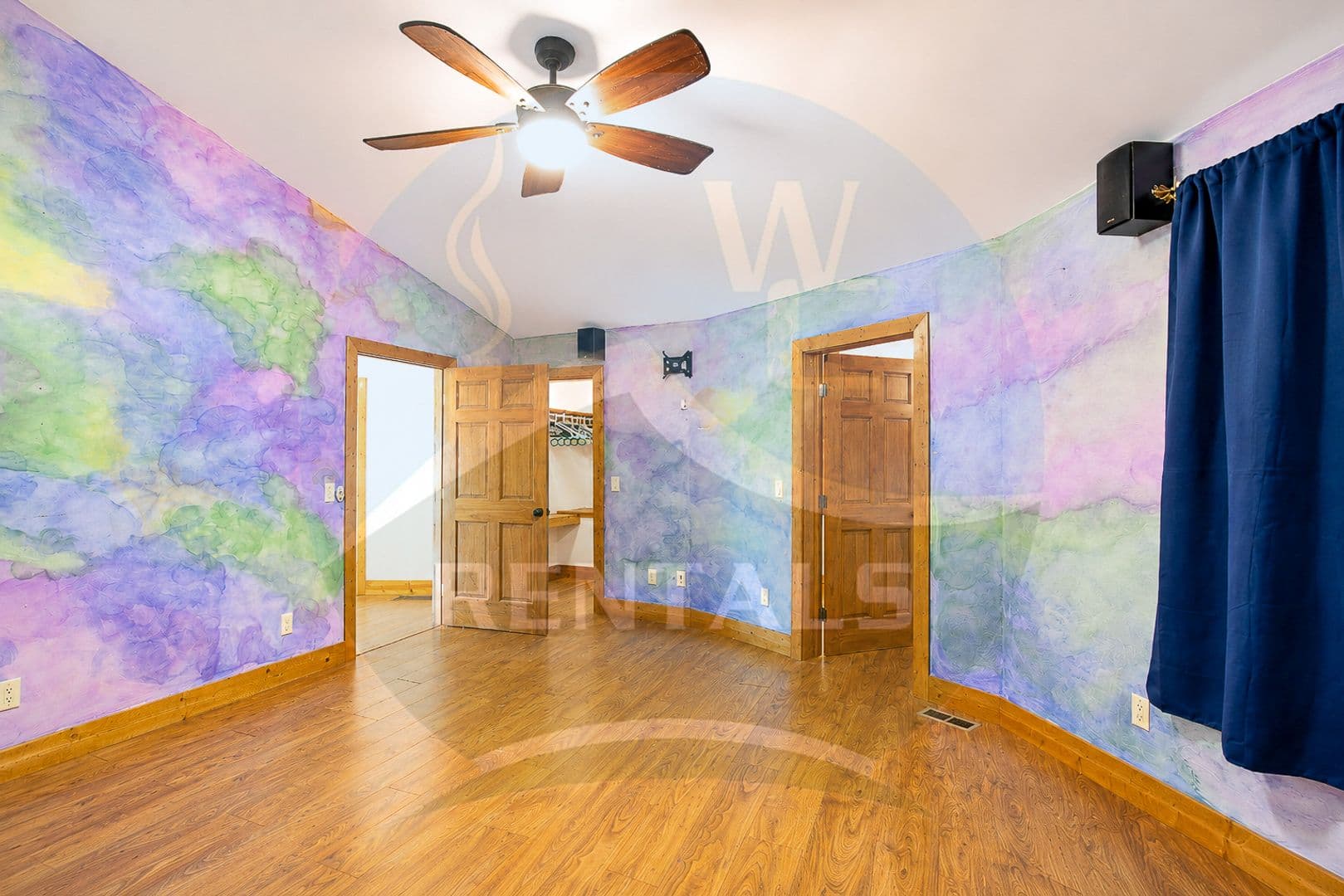 Your Own Mountain Retreat! Amazing 2 bedroom duplex home in Whittier in the Iris Cove Community $1850 a month year-long lease 13 of 23