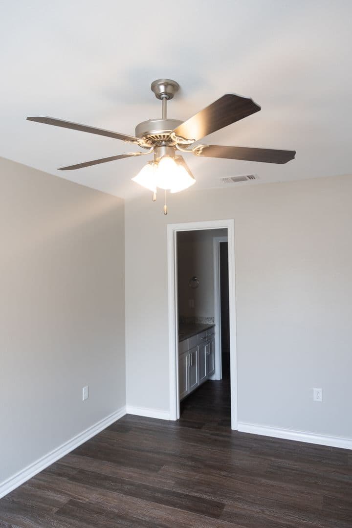 330 N. Pecan Townhomes 11 of 12