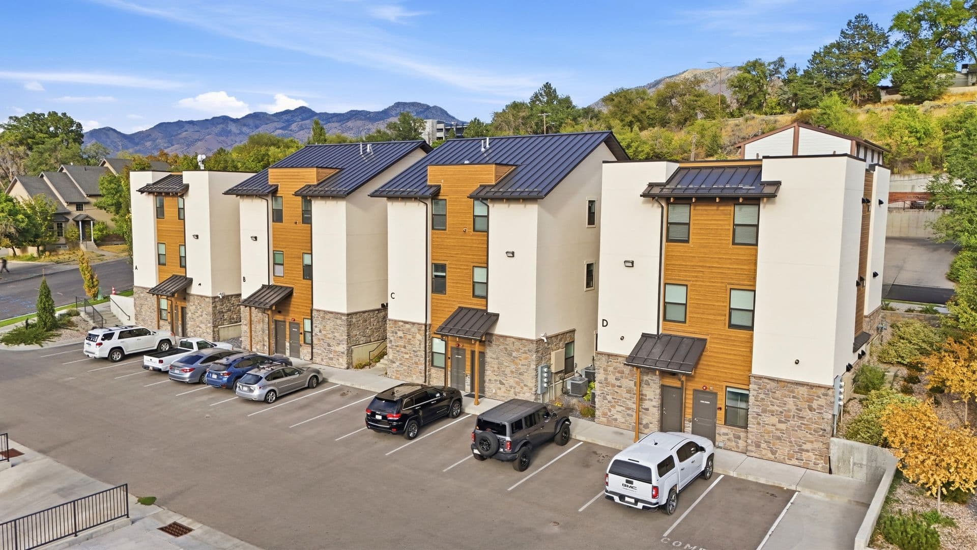 Bruno's Alpine Apartments 22 of 40