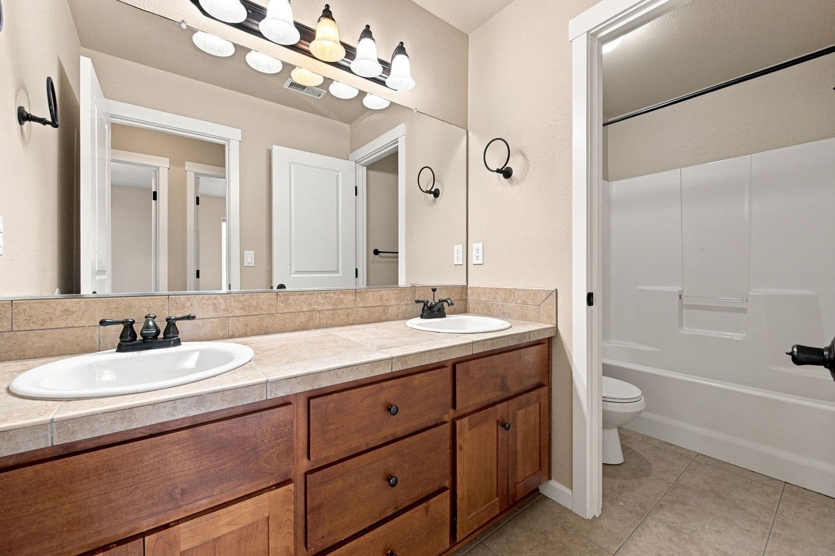 14174 Murren Way 28 of 43