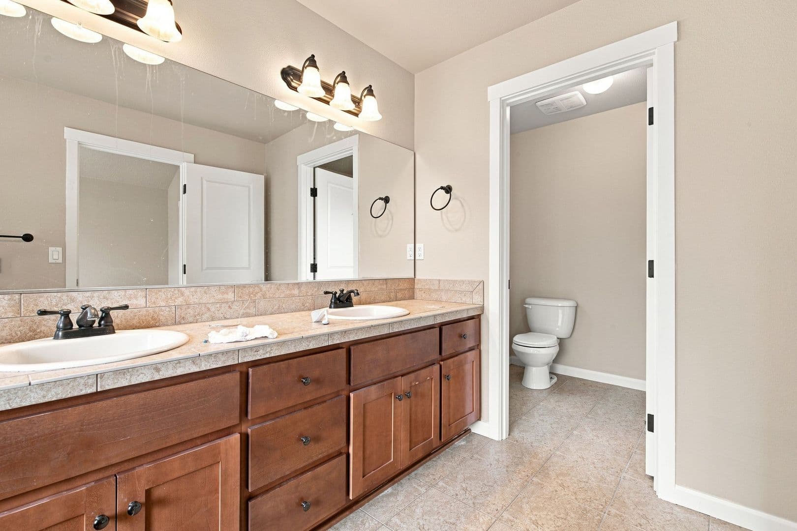 14174 Murren Way 20 of 43