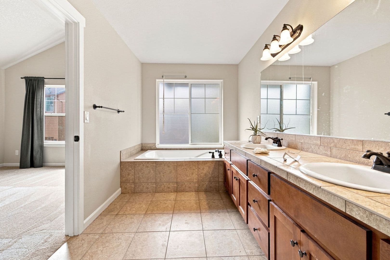 14174 Murren Way 13 of 43