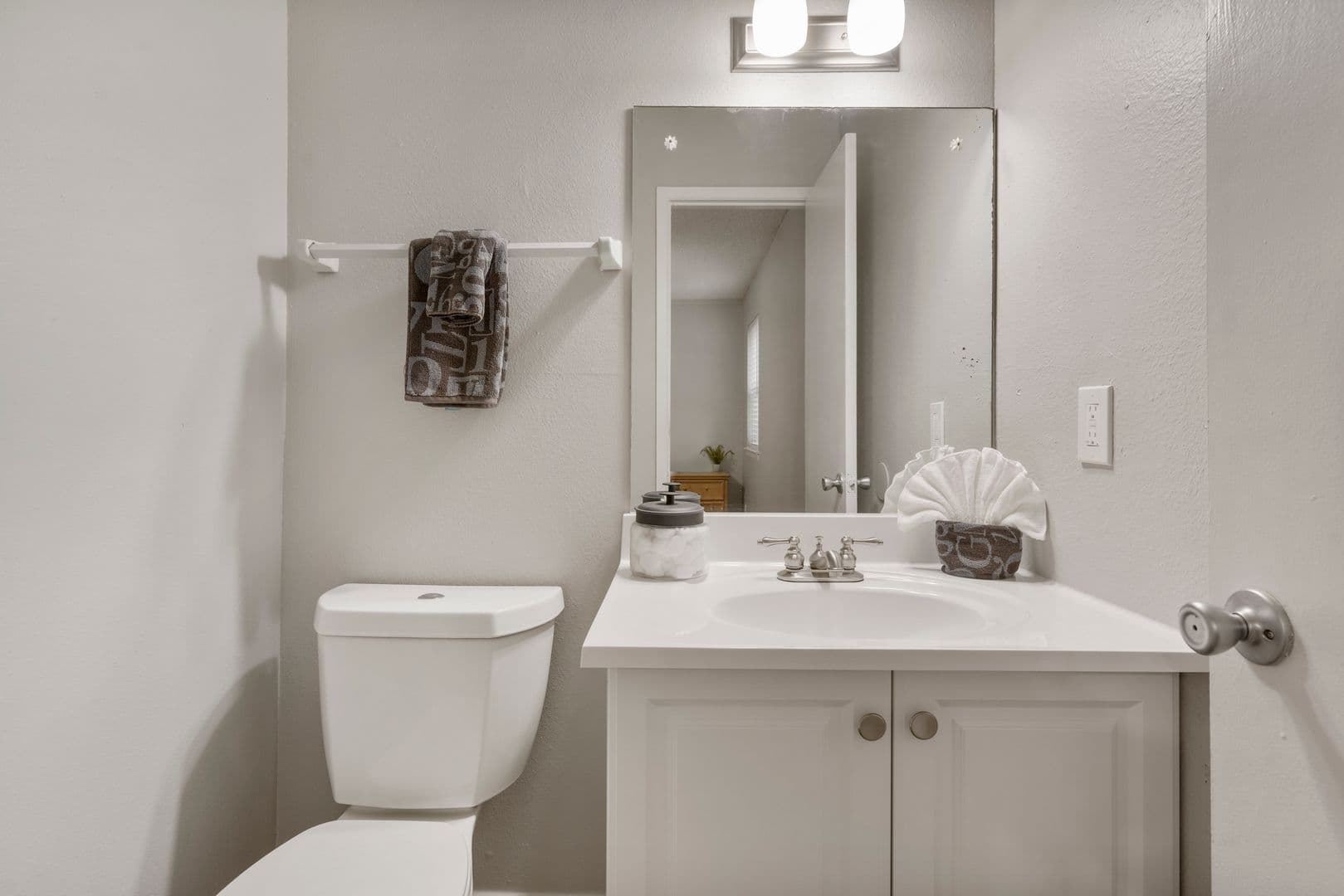 Townhomes @ East 32nd 11 of 14