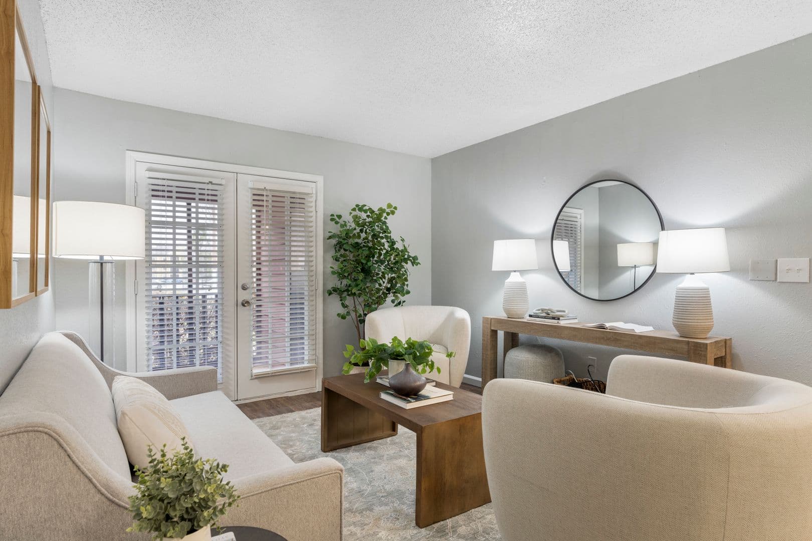 Post Oak Apartments 4 of 26
