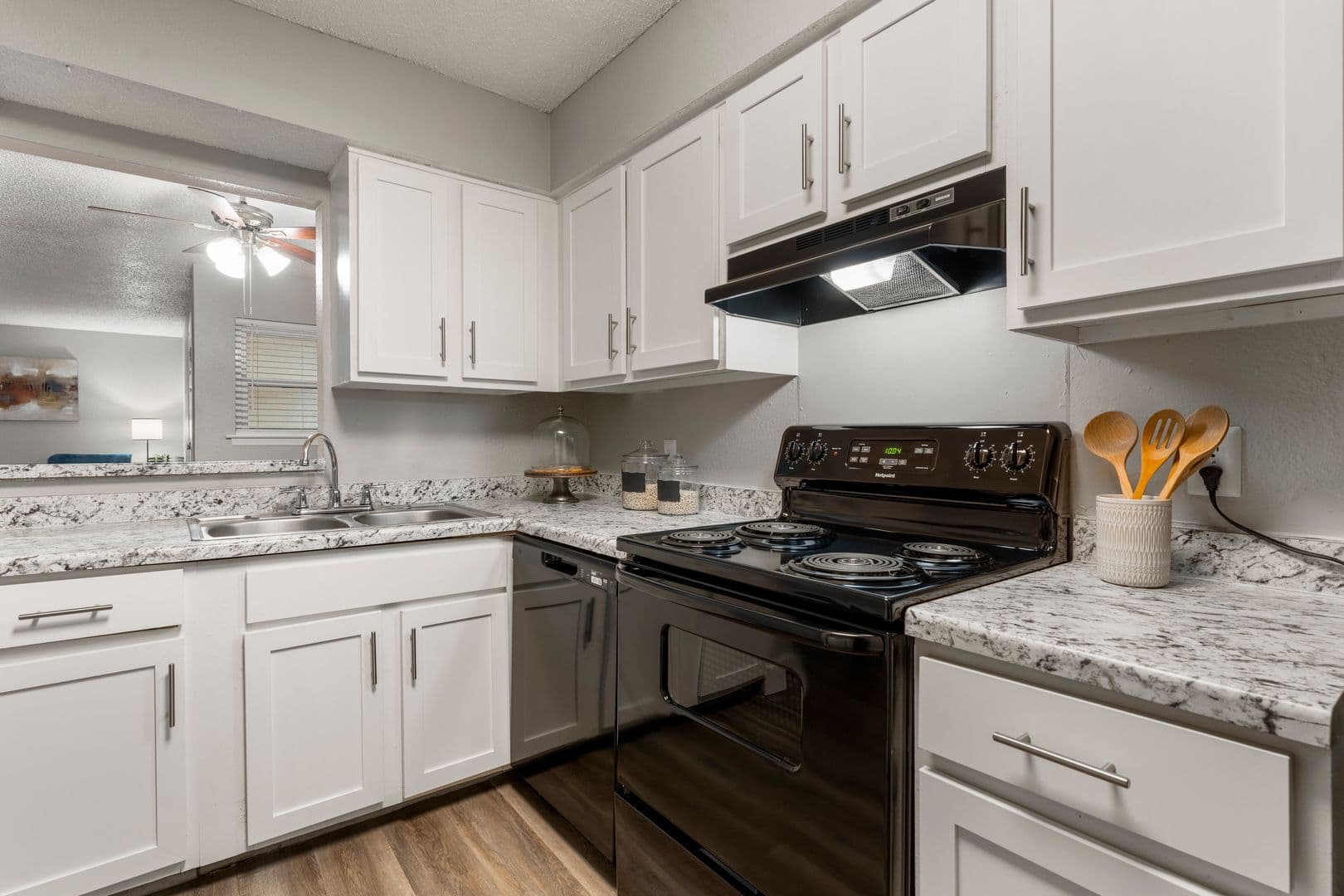 Townhomes @ East 32nd 5 of 15