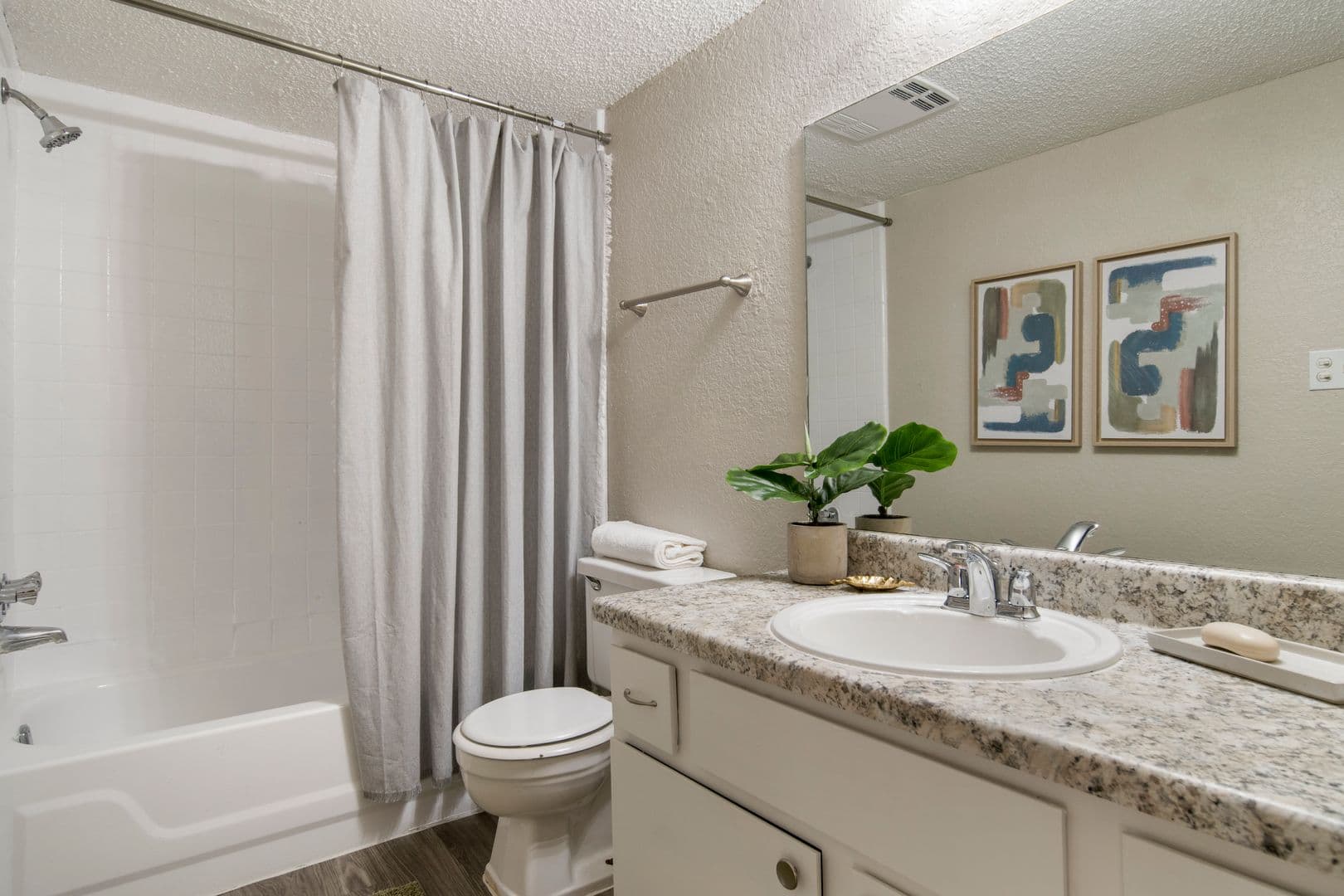 Harpers Lodge Apartments 11 of 14