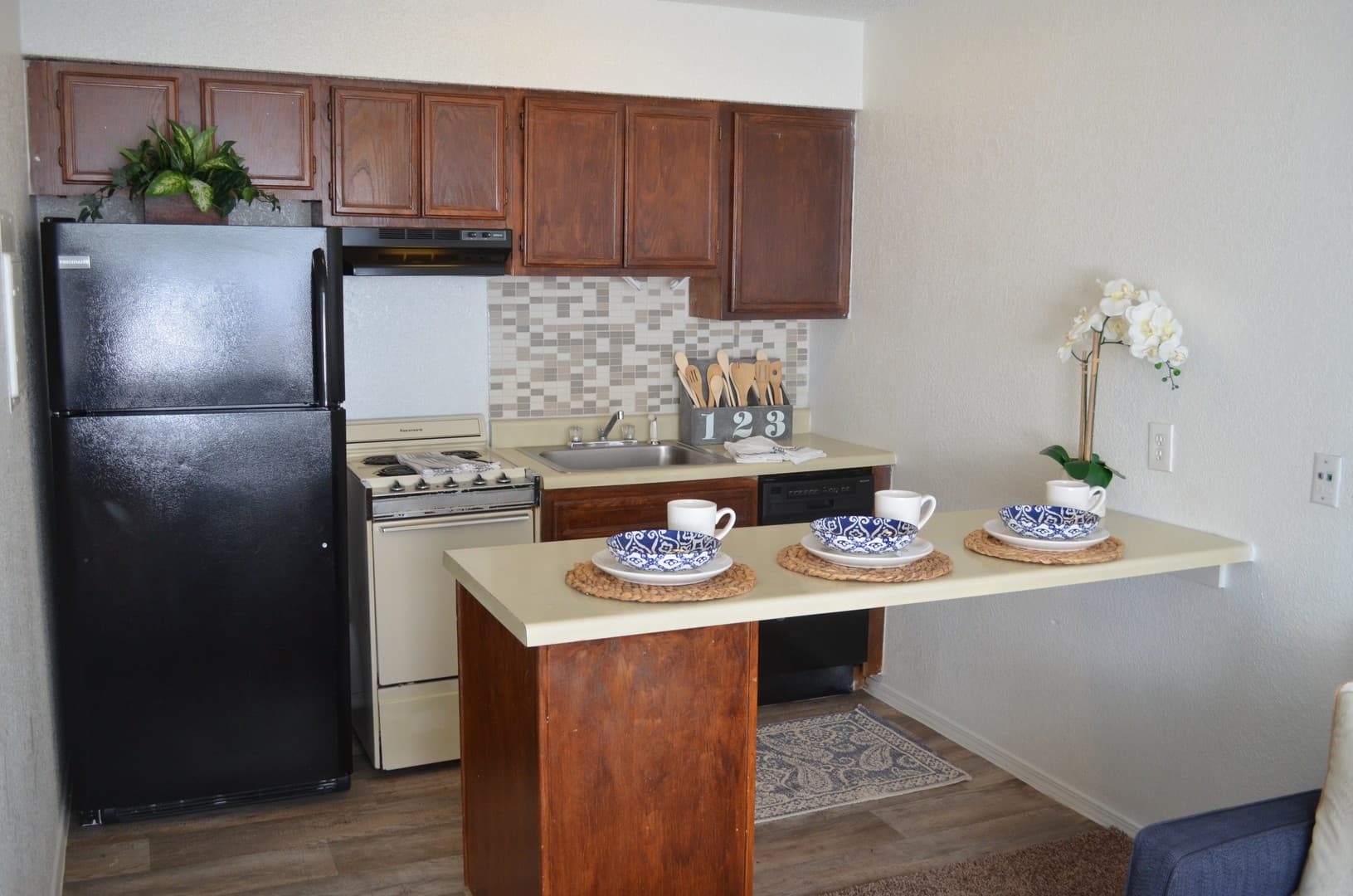Alderview Apartments 2 of 21