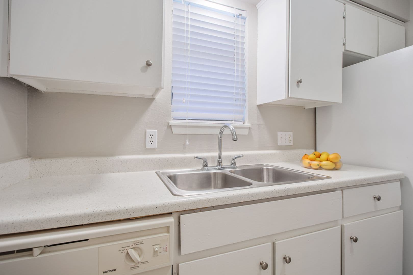 Radius Apartments 7 of 16