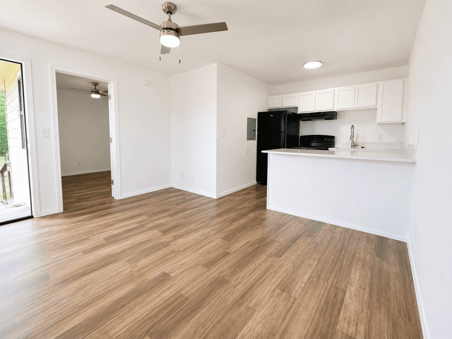 Alderview Apartments 1 of 8